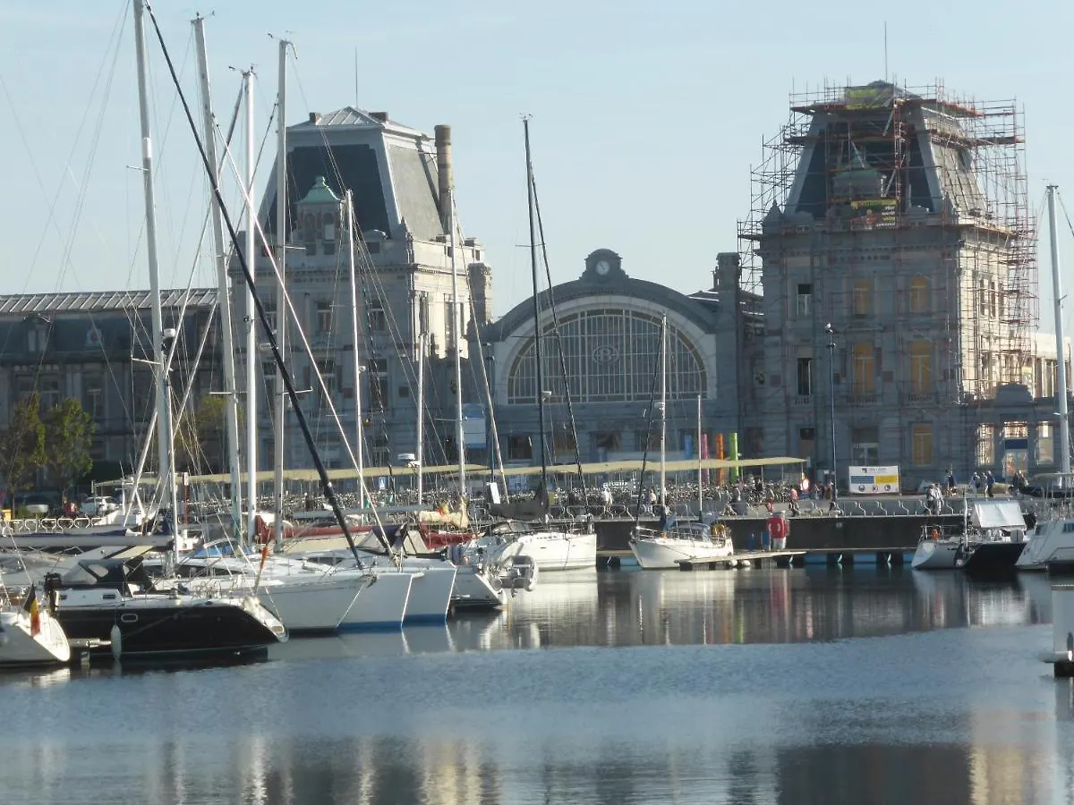 Vanden Broeck Ostend 0*,  Belgium